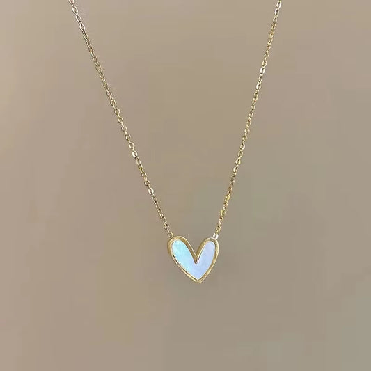 Korean Fashion Golden Love Shaped Necklace for Women All-Match Cute Valentines Day Gift Pendant Y2K Accessories Charm Jewelry